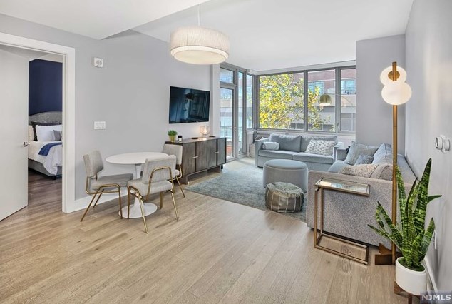 9 Ave At Port Imperial #319, West New York, NJ 07093