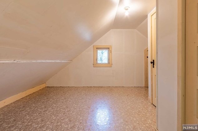 351 Central Ave, Wayne NJ  07470-2112 exterior