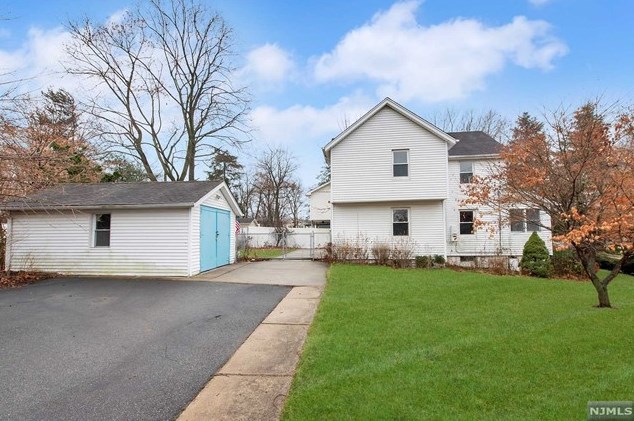 119 Ramapo Valley Rd, Mahwah, NJ 07430