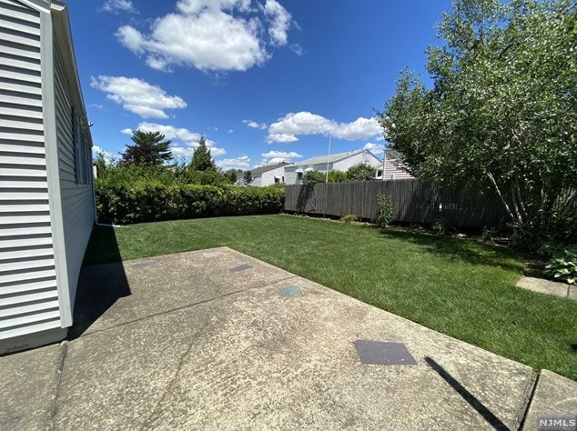 44 Hobart Ave, Rutherford NJ  07070-1408 exterior