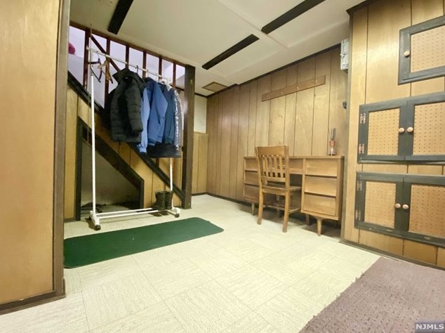 44 Hobart Ave, Rutherford NJ  07070-1408 exterior