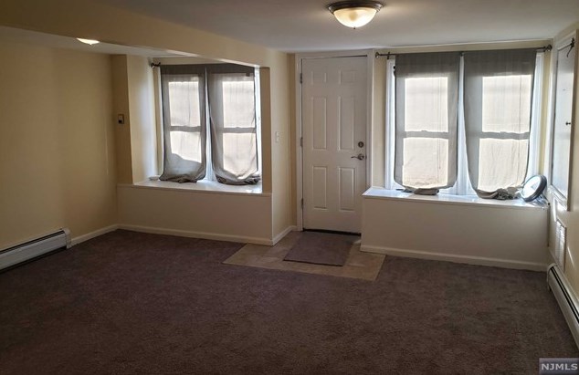 121 Turner St, Paterson, NJ 07501