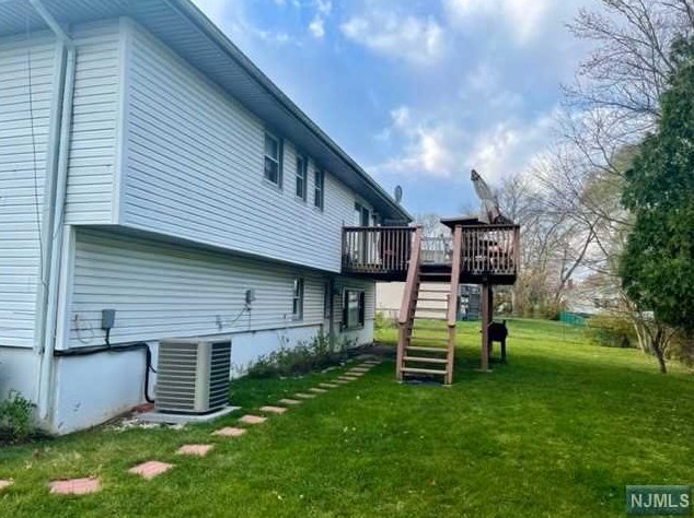 149 Truman Ter, Paramus, NJ 07652