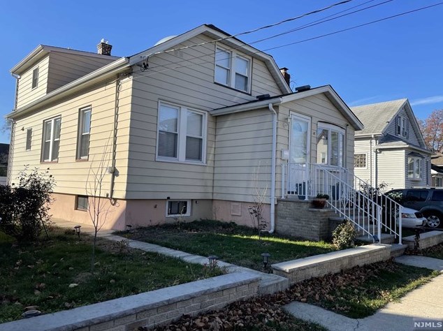 18 Elizabeth Ave #1, Elmwood Park, NJ 07407