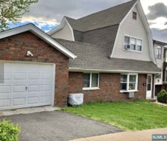 308 E Palisades Blvd #2nd Floor, Palisades Park, NJ 07650