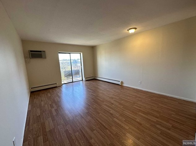 100 2nd St #308, Hackensack, NJ 07601