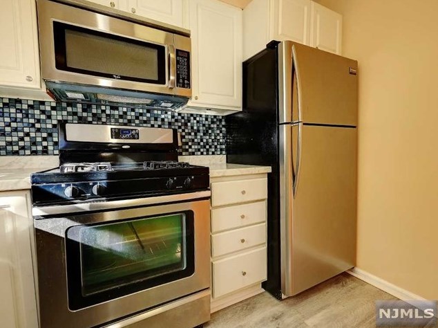 475 Colonial Ter #5, Hackensack, NJ 07601