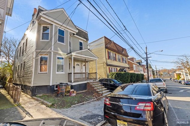 21 Breckenridge Terrace #1, Irvington, NJ 07111