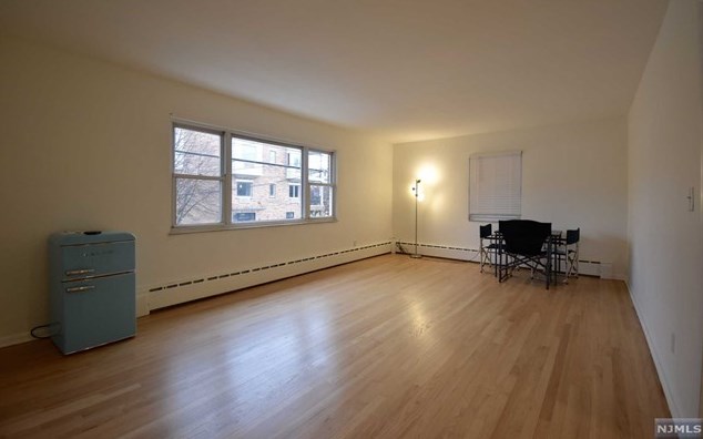 86 Palisade Ave #2, Cliffside Park, NJ 07010