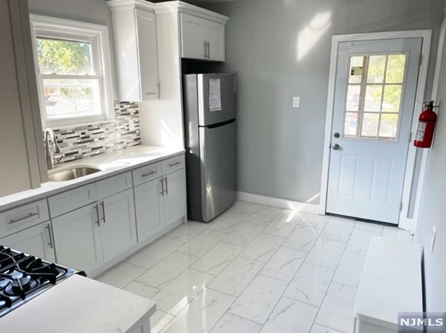 517-519 West End Ave, Elizabeth, NJ 07202