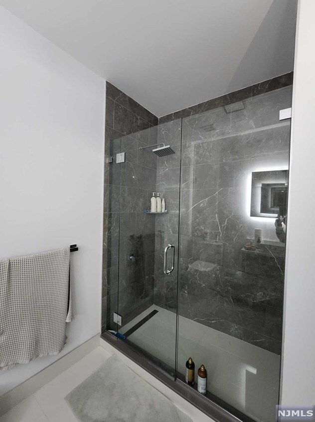 153 71st St #301, West New York, NJ 07093