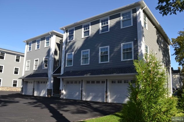 273 Broadway #(2), Hillsdale, NJ 07642