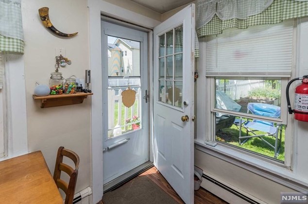 317 Hawthorne Ave #1, Paterson, NJ 07506