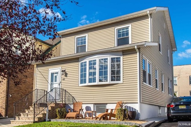 41 Chestnut St, North Arlington, NJ 07031-6503