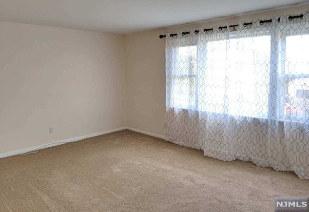25 Eckhardt Terrace #2fl, North Arlington, NJ 07031