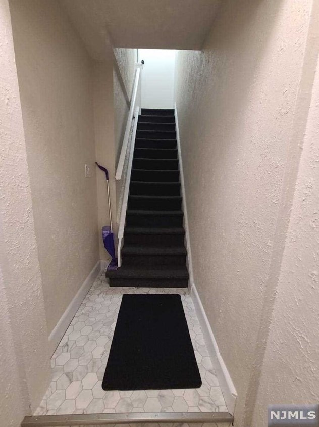 57 Merritt Ave #2, Bergenfield, NJ 07621