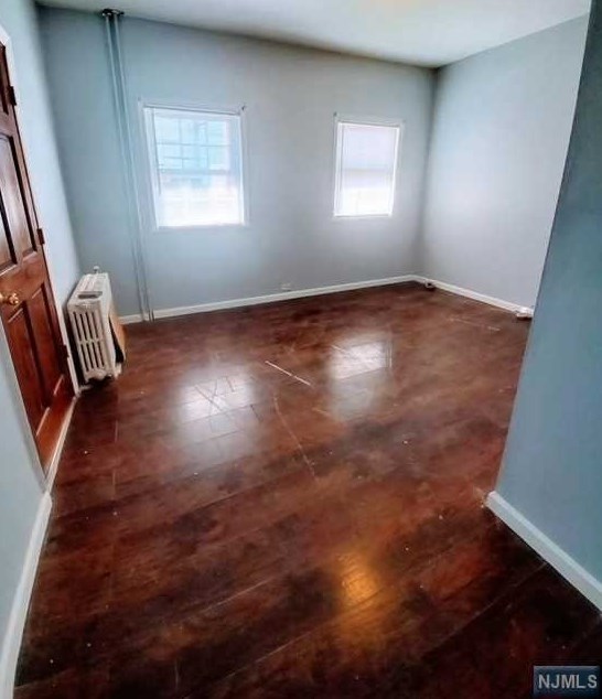 164 Bartholdi Ave, Jersey City NJ  07305-2519 exterior