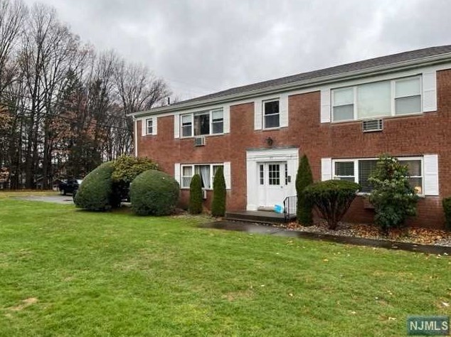 25 Rolling Ridge Rd #d, Montvale, NJ