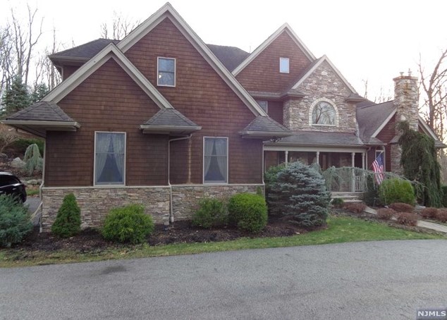 29 Pheasant Run, Kinnelon, NJ 07405