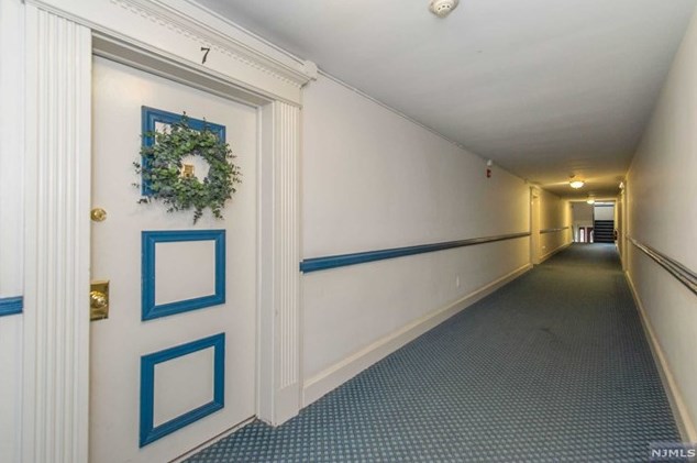 605 Grove St #d7, Clifton, NJ 07013