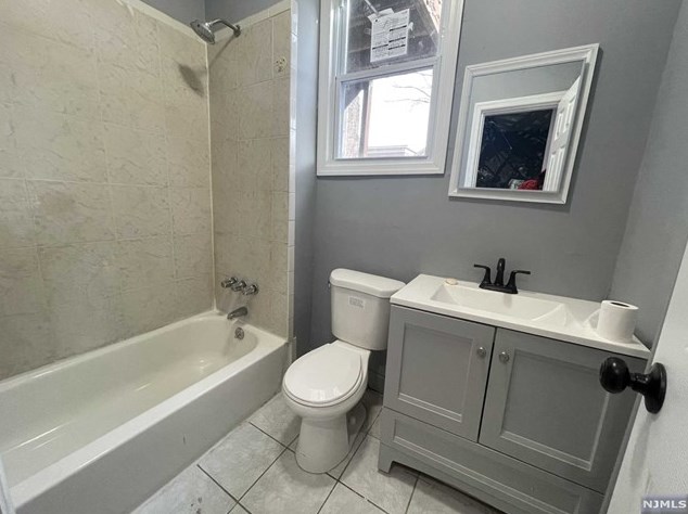 426-428 River St, Paterson, NJ 07524