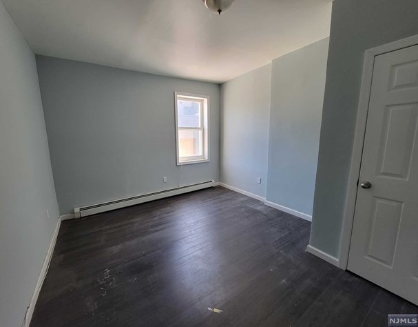 360 Broad St #2, Newark, NJ 07104