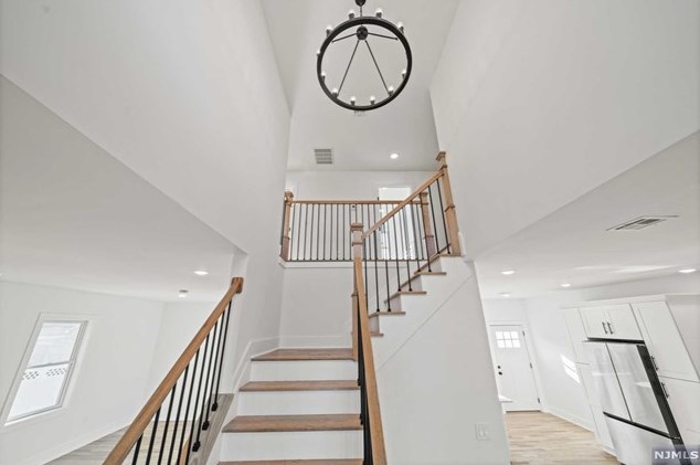 111 Westend Ave, Westwood NJ  07675-3328 exterior