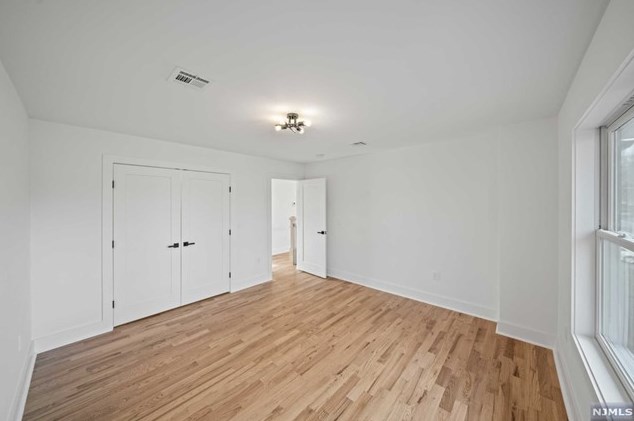 111 Westend Ave, Westwood NJ  07675-3328 exterior