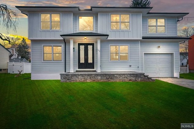 111 Westend Ave, Westwood NJ  07675-3328 exterior