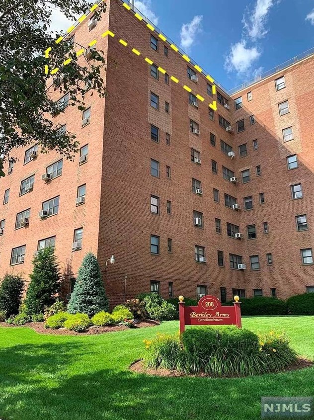 208 Anderson St Apt S8b, Hackensack, NJ
