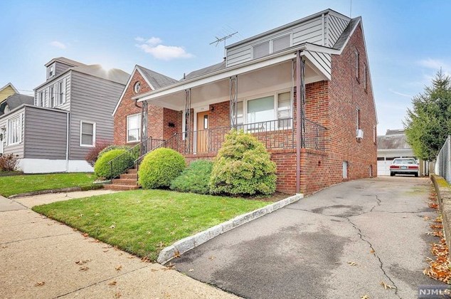 139 Sunset Ave, North Arlington, NJ 07031