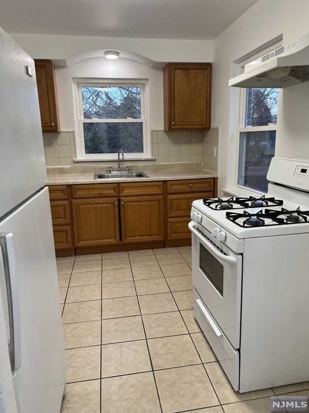 183 Liberty Rd, Englewood, NJ 07631