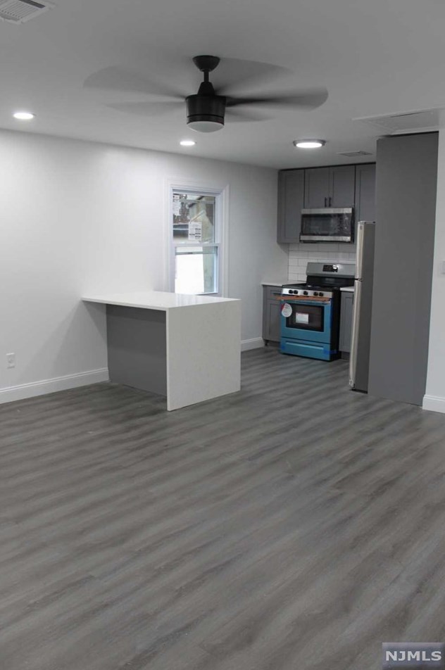 189 Central Ave #1, Hackensack, NJ 07601
