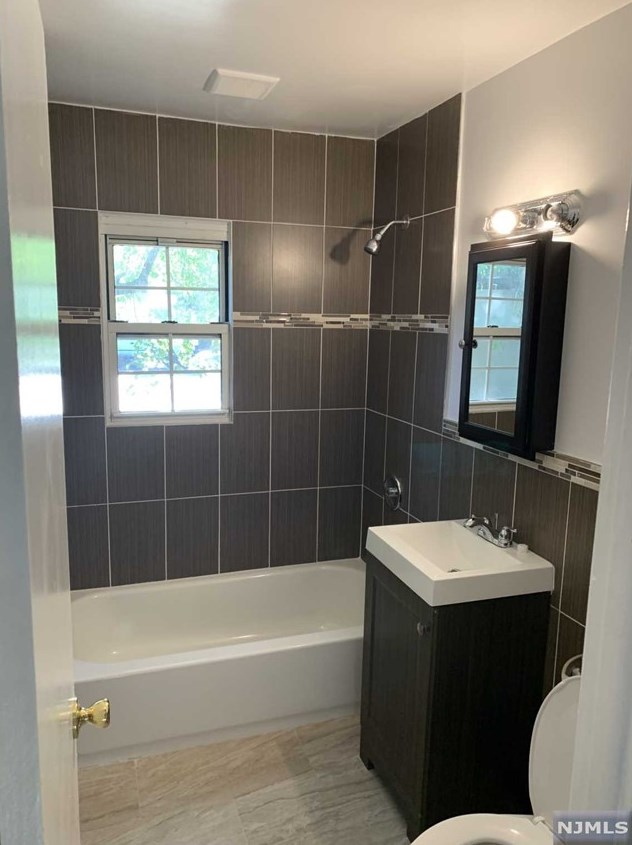 171-183 Fort Lee Rd #173-1b, Teaneck, NJ 07666