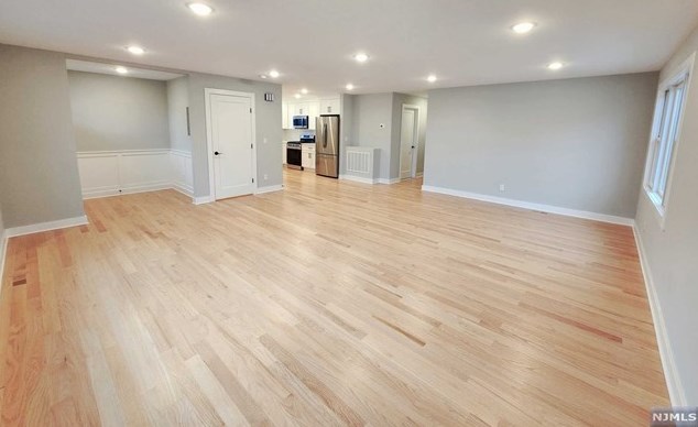 147 Dewey St #1st Floor, Outwater, NJ 07026