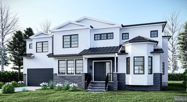 552 Beech Ln, Paramus, NJ 07652