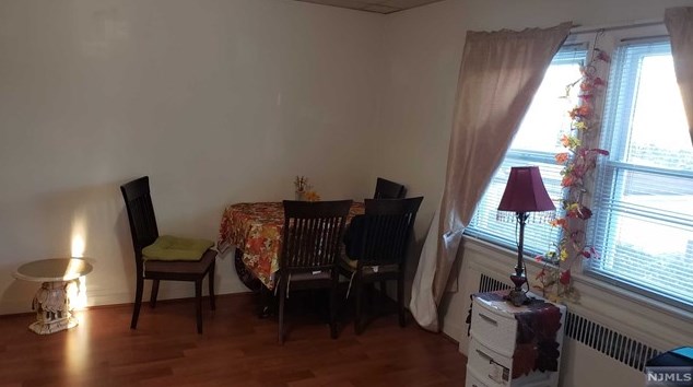 34 La Salle Ave, Clifton, NJ 07013