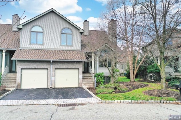 611 Fir Ct, Norwood, NJ 07648
