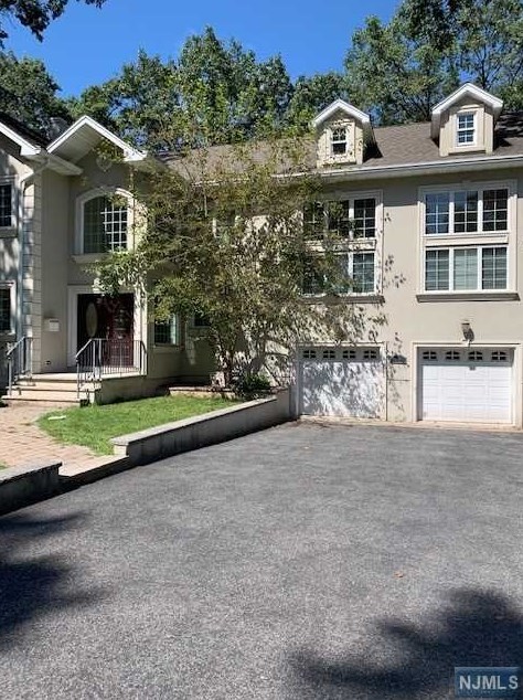 21 Addison Pl, Ho Ho Kus, NJ 07423