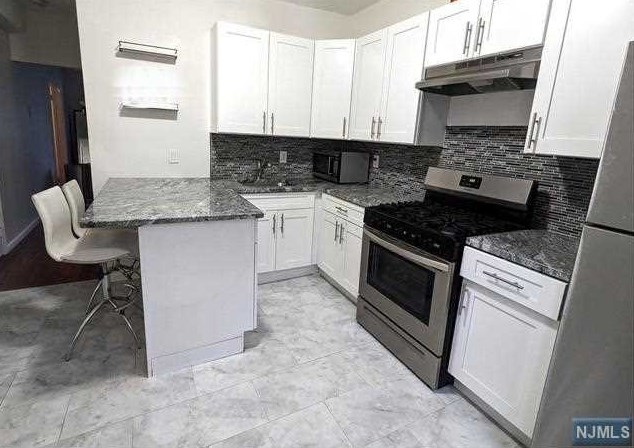 582 60th St #2, West New York, NJ 07093