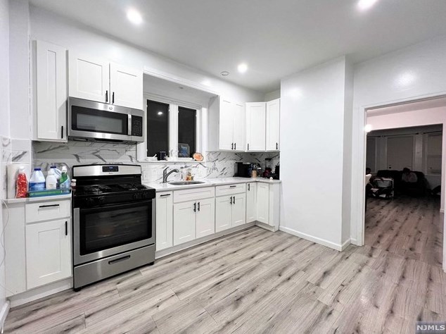 45 Rutland Ave #1, Kearny, NJ 07032