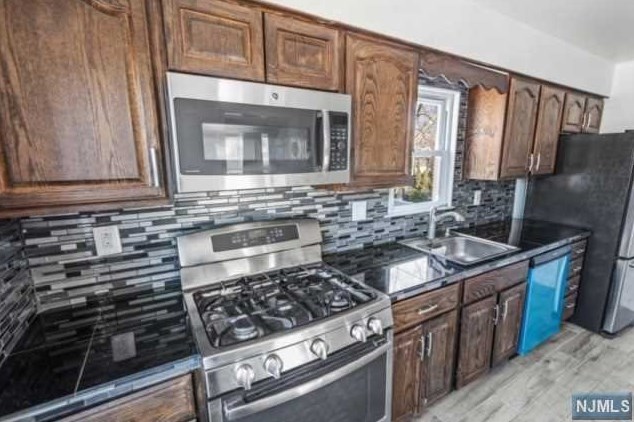 254 Lexington Ave #2, Dumont, NJ 07628