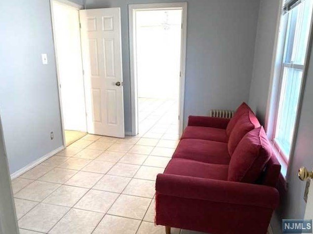 348 Valley Brook Ave #2, Lyndhurst, NJ 07071