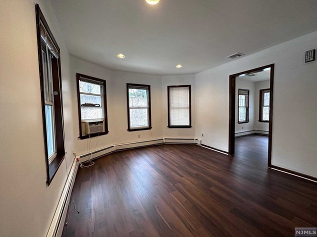 14 N Kinderkamack Rd, Montvale, NJ 07645