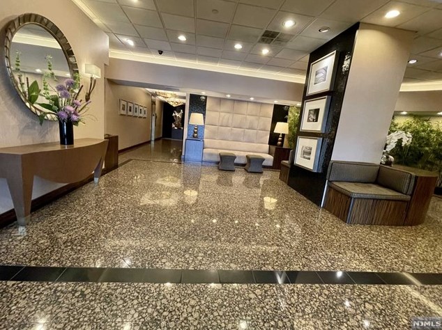 800 Palisade Ave Apt 1204, West Fort Lee, NJ 07024