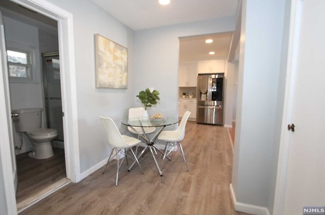 101 Hillside Dr, Paterson NJ  07508-2852 exterior