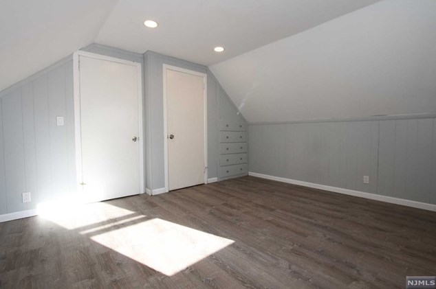 101 Hillside Dr, Paterson NJ  07508-2852 exterior