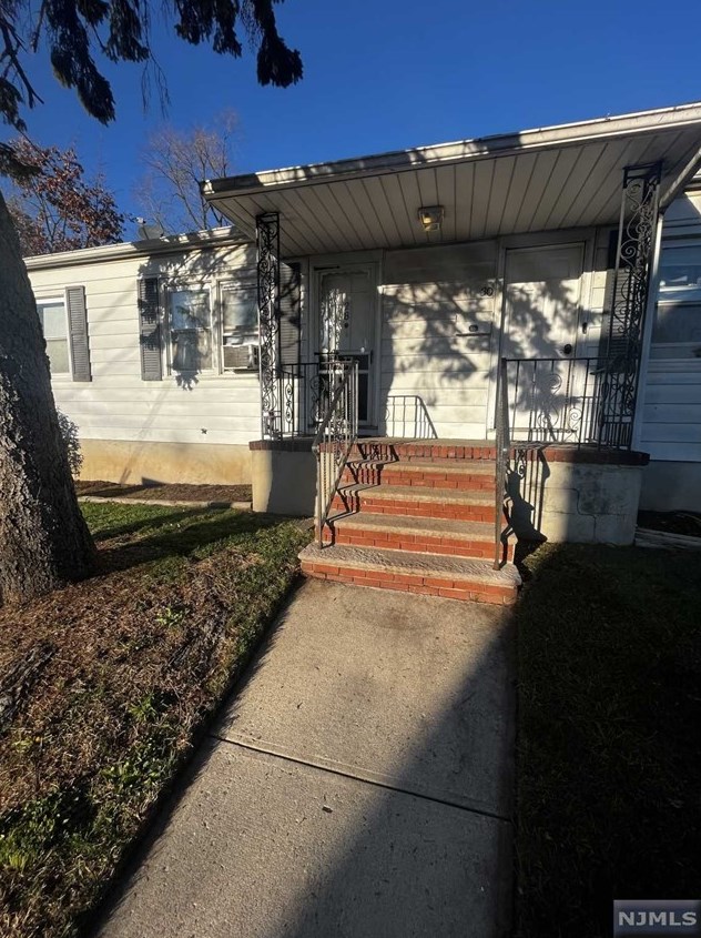 28-30 Brinkerhoff St, Ridgefield Park, NJ 07660