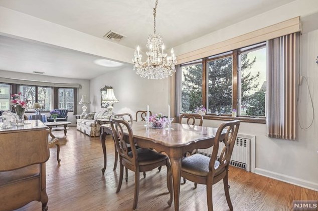 715 Lewandowski St, Lyndhurst, NJ 07071-2820