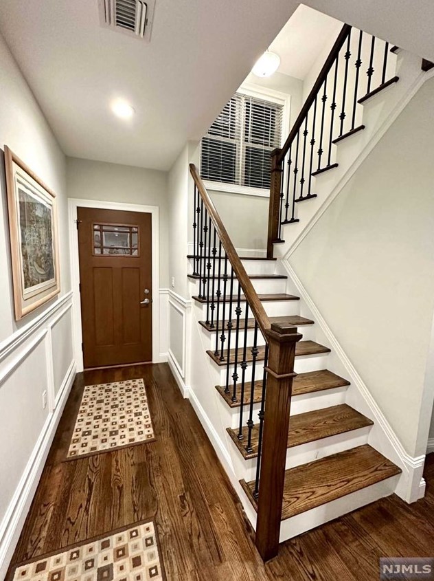 99 Spring Valley Rd #401, Montvale, NJ 07645